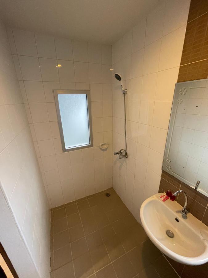 Islanda Hotel Patong Exterior photo